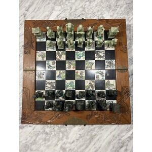 CHESS BOARD WOOD VINTAGE HANDMADE CARVED STONE PLAYER MADE IN JAPAN‎ 1940's